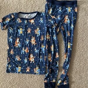 Little Sleepies Bluey two piece pajamas 7/8 EUC